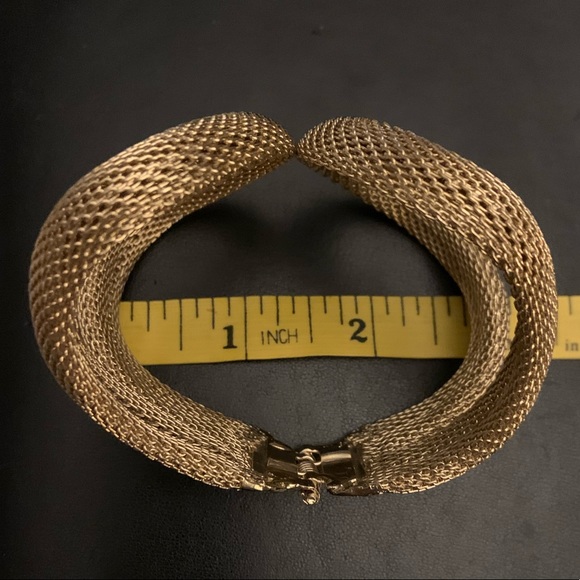 Saks 5th Ave ❤️ gold tone cuff - Picture 8 of 10